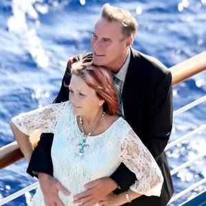 Meet your Posher, Ev